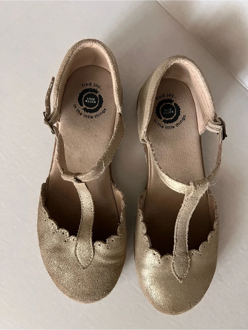 Livie & Luca Metallic Gold T‑Strap Scalloped Dress Shoes